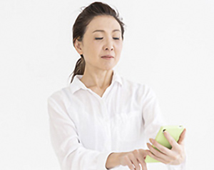 「老眼」の原因・症状・対処法